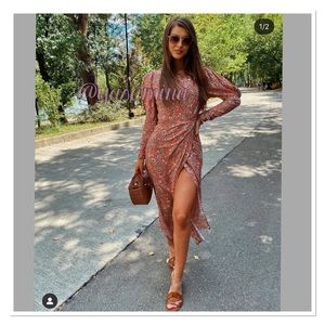 Zara print dress BLOGGERS FAVORITE!!